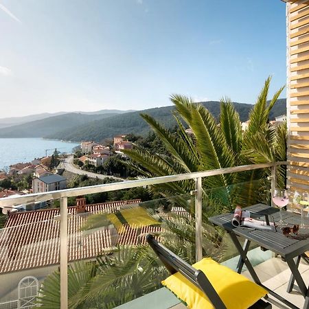 Small Apartment With A Big View Rabac Εξωτερικό φωτογραφία